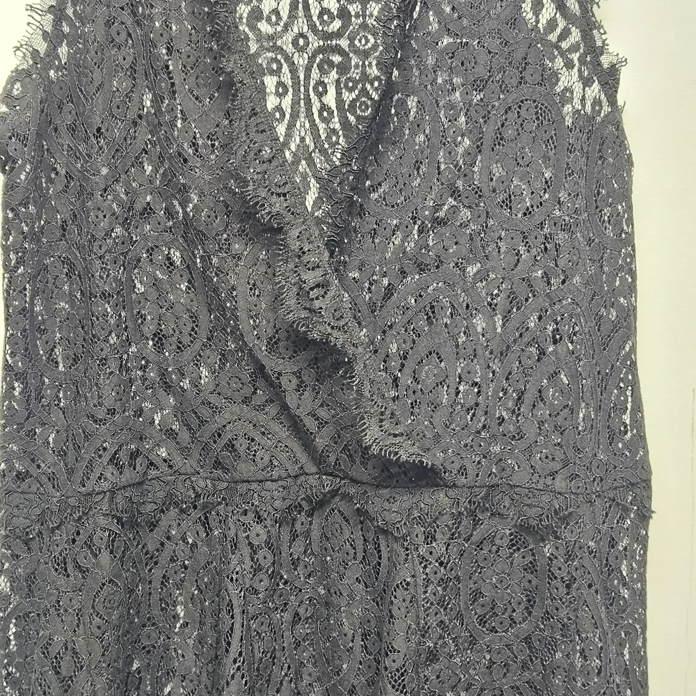 FREE PEOPLE Heart In Two Black Lace V-Neck Sleeveless Dress Size Large
